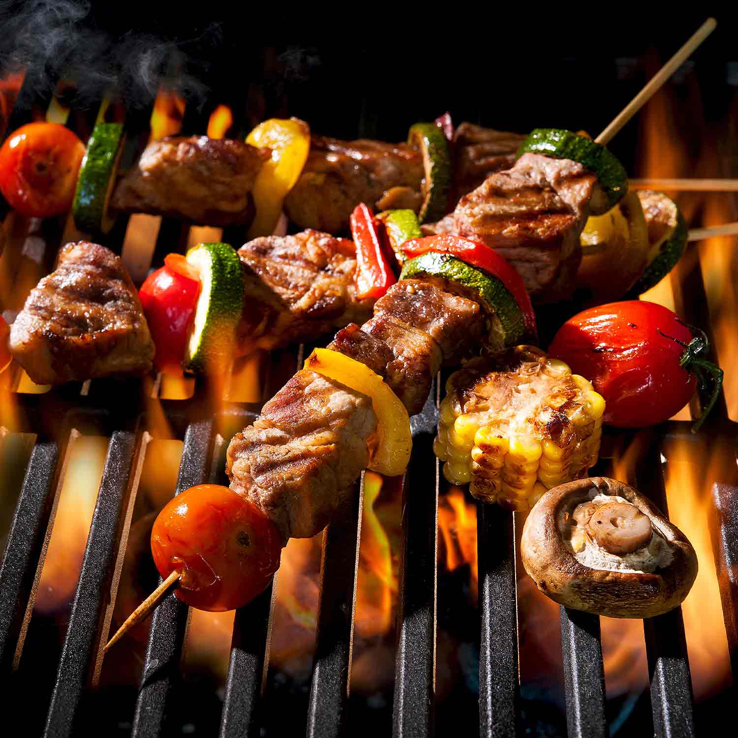 Gegrilltes BARIN Schaschlik servierfertig